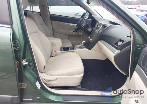 2010 Subaru Outback 2.5I Premium z USA, uszkodzony, nr VIN 4S4BRBBC0A3360723